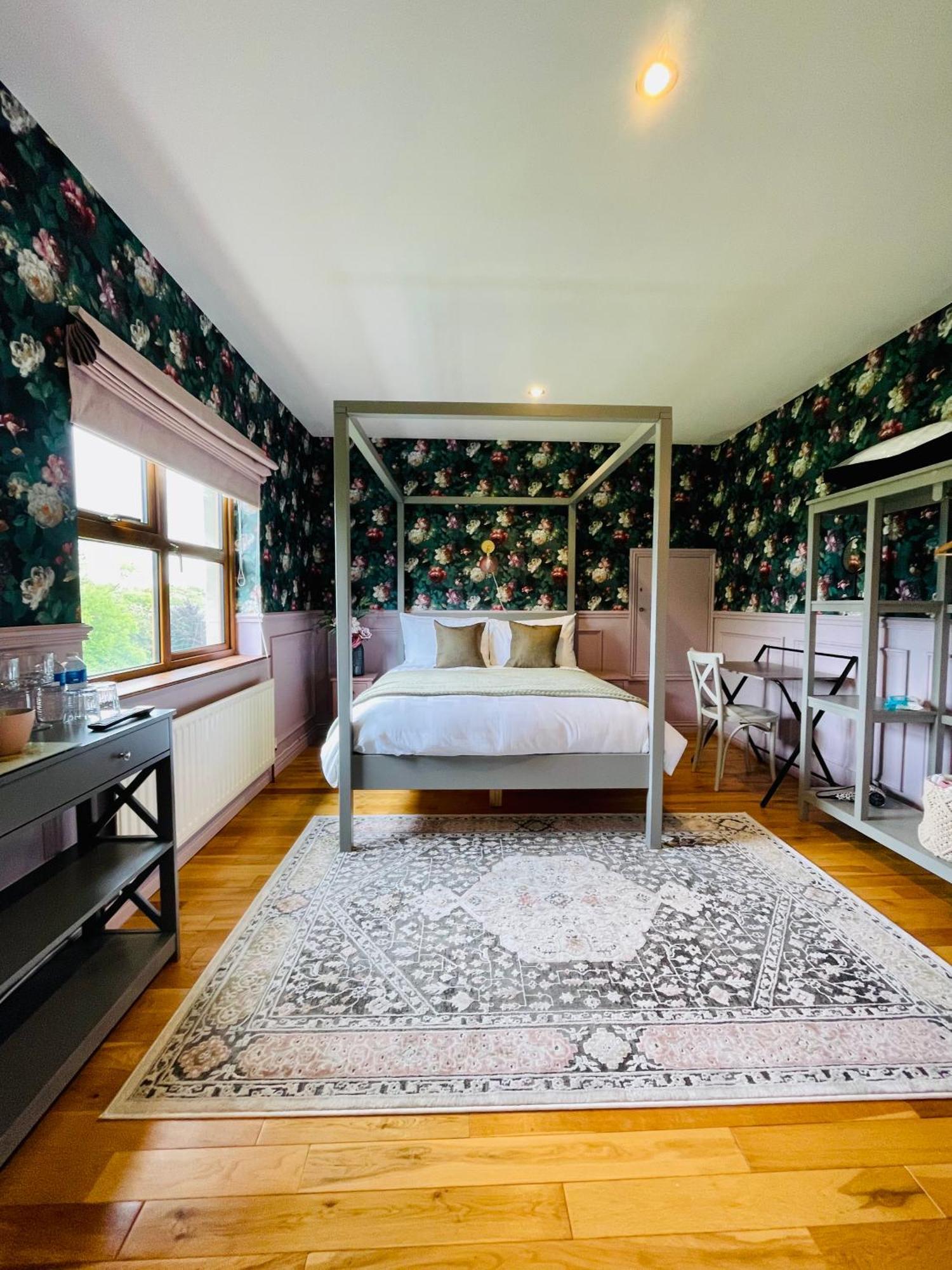 בושמילס Carnbore House Bnb מראה חיצוני תמונה