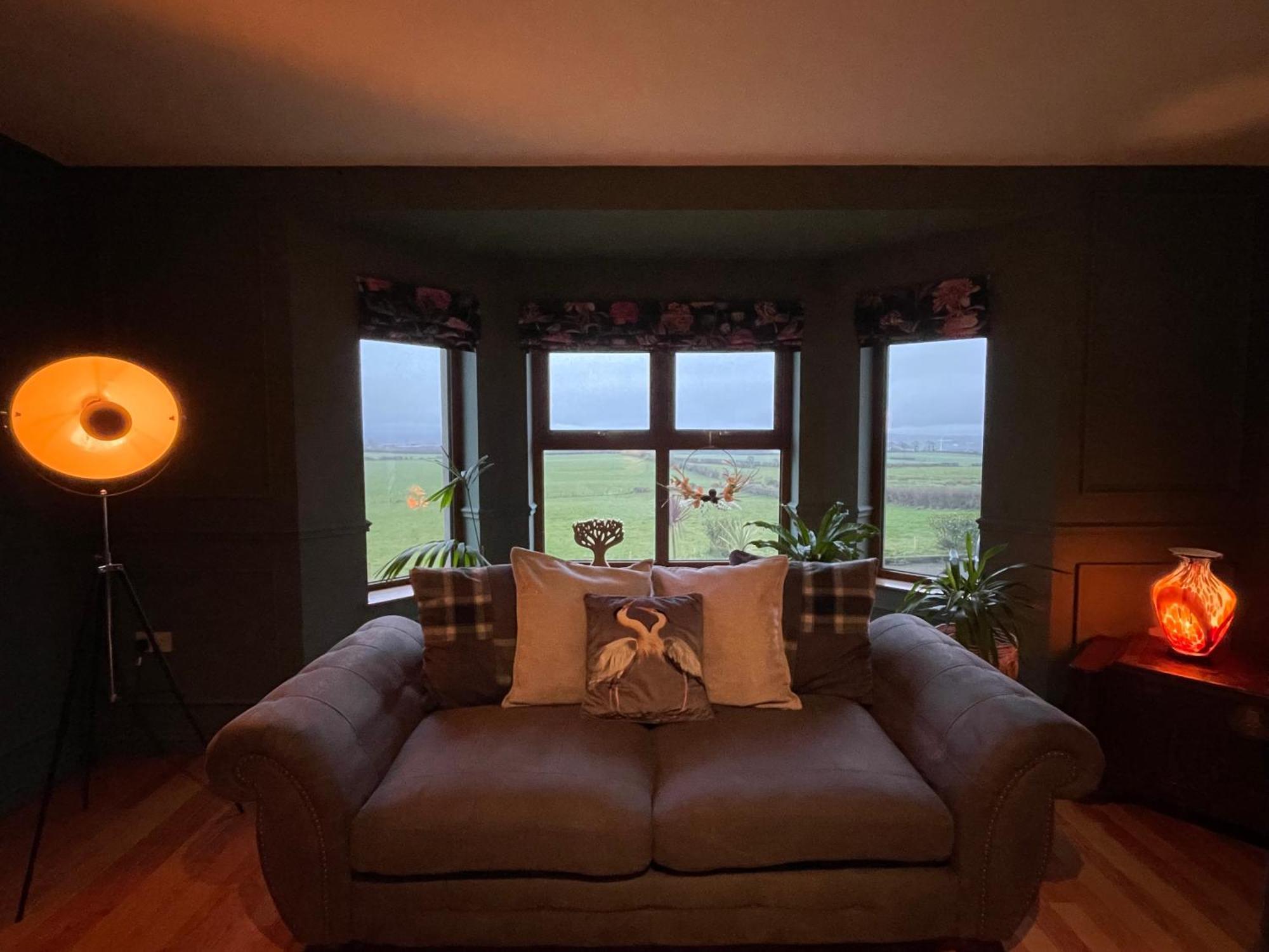 בושמילס Carnbore House Bnb מראה חיצוני תמונה