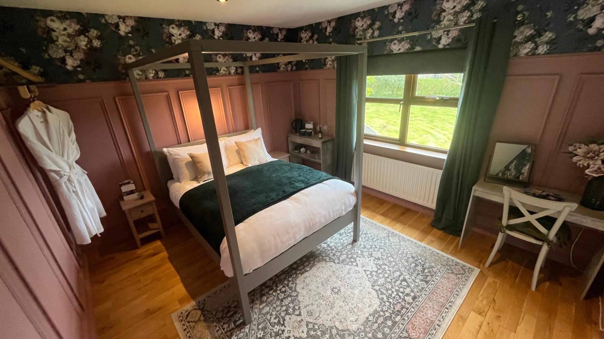 בושמילס Carnbore House Bnb מראה חיצוני תמונה